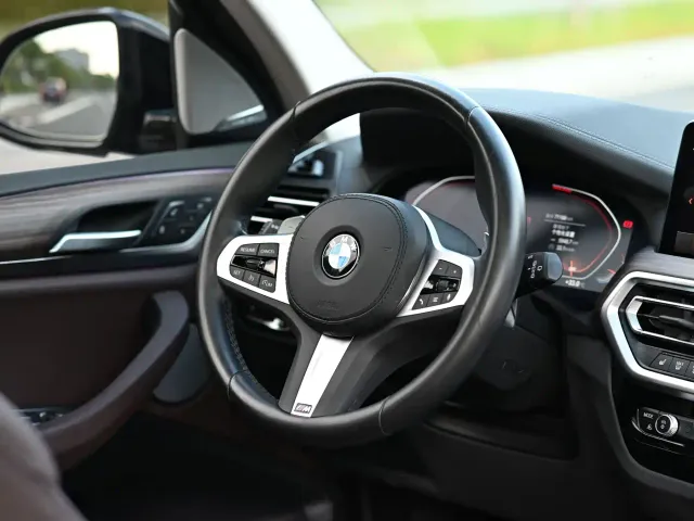 BMW X3 — Фото автомобиля 7