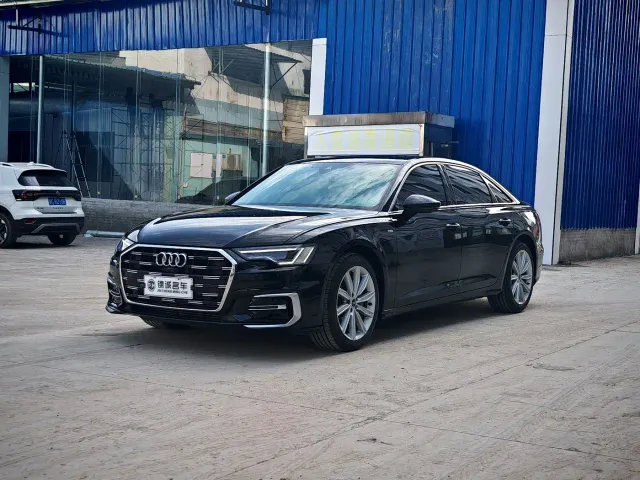 Фотография автомобиля — Audi A6L