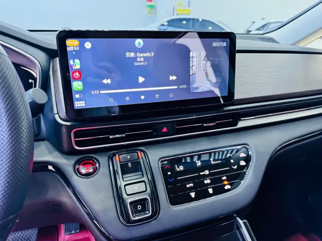 Honda Odyssey — Фото автомобиля 12