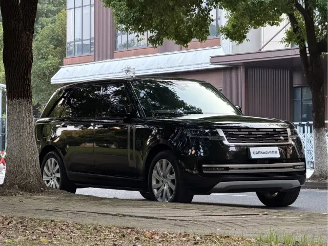 Land Rover Range Rover — Фото автомобиля 3