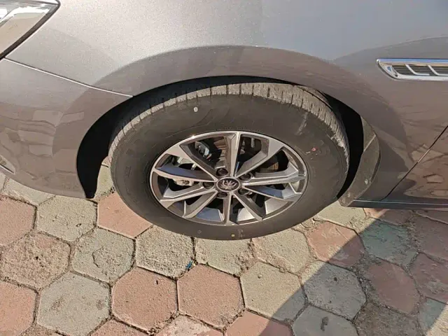 BYD Qin PLUS — Фото автомобиля 22