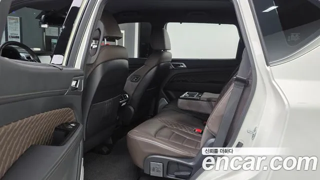 KG_Mobility_Ssangyong Rexton All Rexton Дизель 2.2 4WD — Фото автомобиля 11