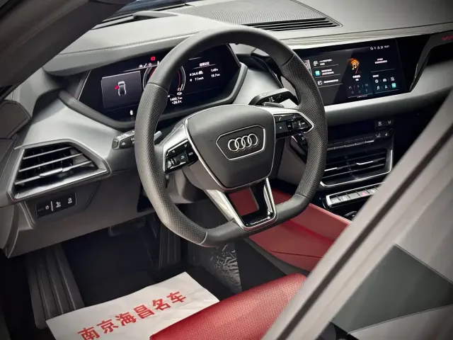 Audi RS e-tron GT — Фото автомобиля 9