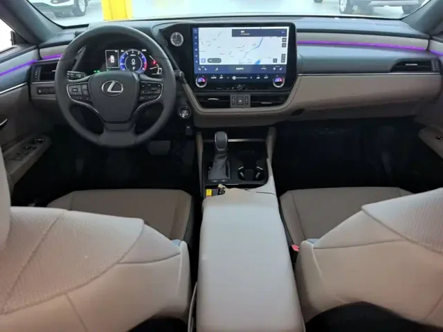 Lexus ES — Фото автомобиля 9