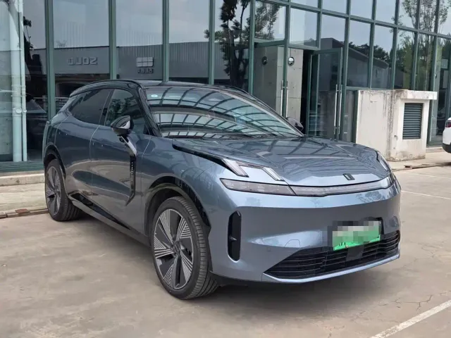 Lynk & Co Lynk & Co 08 EM-P 2025 245km Ultra Long Range Halo — Фото автомобиля 2