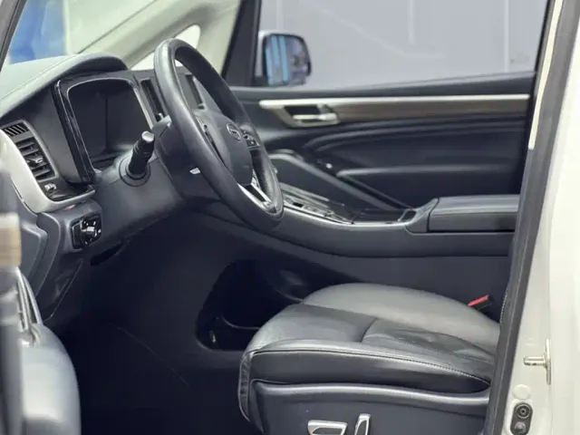 GAC Trumpchi M8 — Фото автомобиля 18