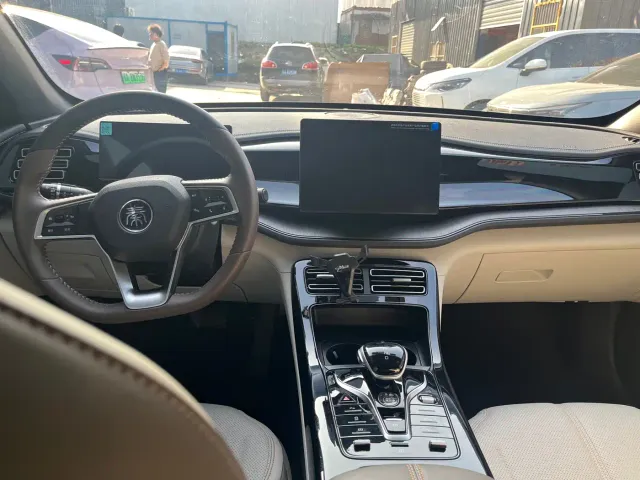 BYD Qin PLUS — Фото автомобиля 9