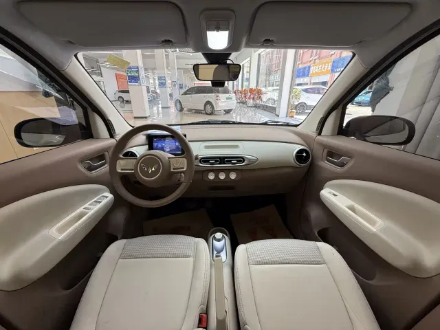 Wuling Hongguang Mini EV — Фото автомобиля 5