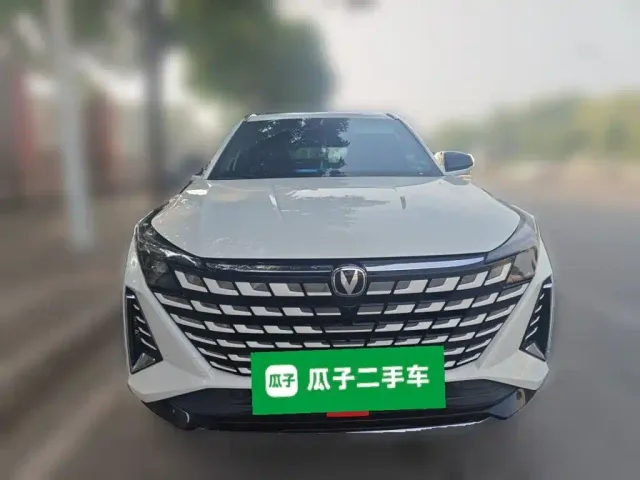 Changan UNI-Z — Фото автомобиля 2