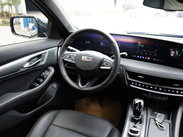 Cadillac CT5 — Фото автомобиля 10