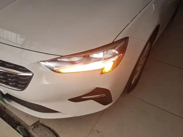 Buick Regal — Фото автомобиля 23