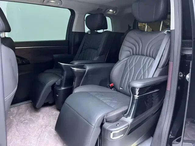 GAC Trumpchi M8 — Фото автомобиля 14