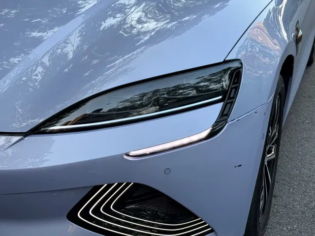 BYD Seal — Фото автомобиля 2