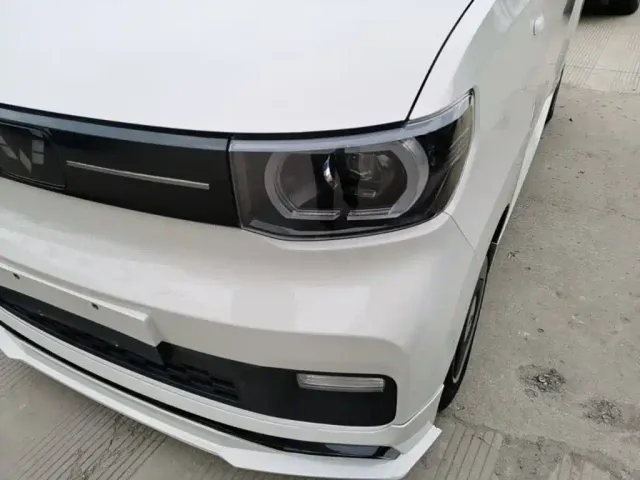 Wuling Hongguang Mini EV — Фото автомобиля 23