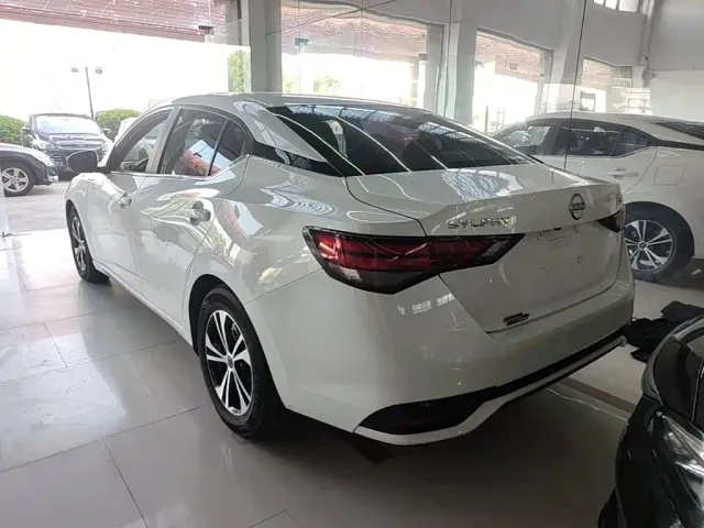 Nissan Sylphy — Фото автомобиля 4