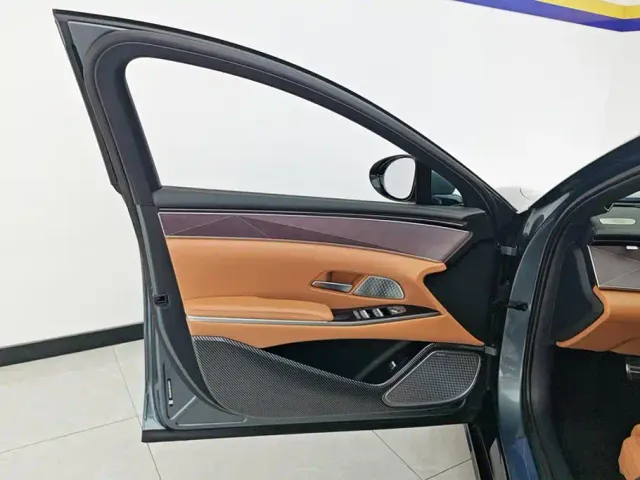 BYD Han L — Фото автомобиля 7