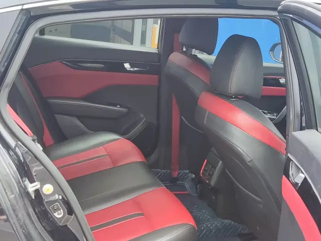 Dongfeng Aeolus Yixuan 2022 230T Auto Light-Chasing Knight Edition — Фото автомобиля 11