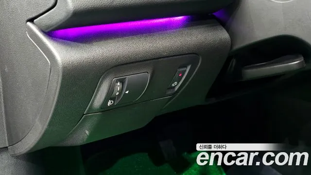 Renault Korea SM6 New — Фото автомобиля 27
