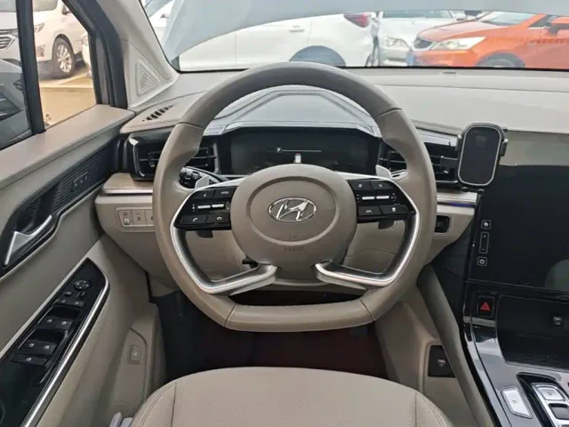 Hyundai Custo — Фото автомобиля 10