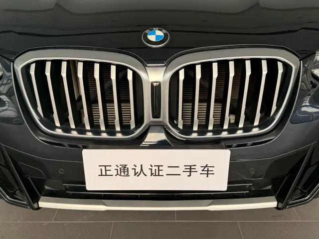 BMW X3 — Фото автомобиля 10