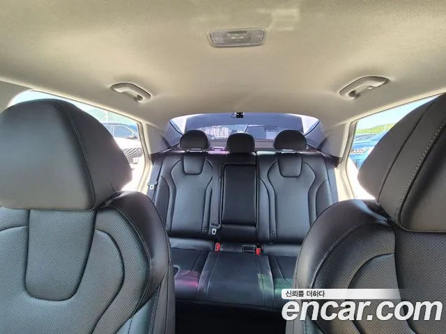 Hyundai AVANTE Avante (CN7) — Фото автомобиля 13