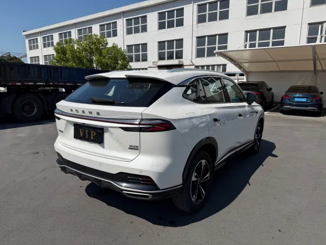 Roewe RX5 — Фото автомобиля 9