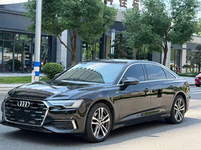 Audi A6L — Фото автомобиля 3