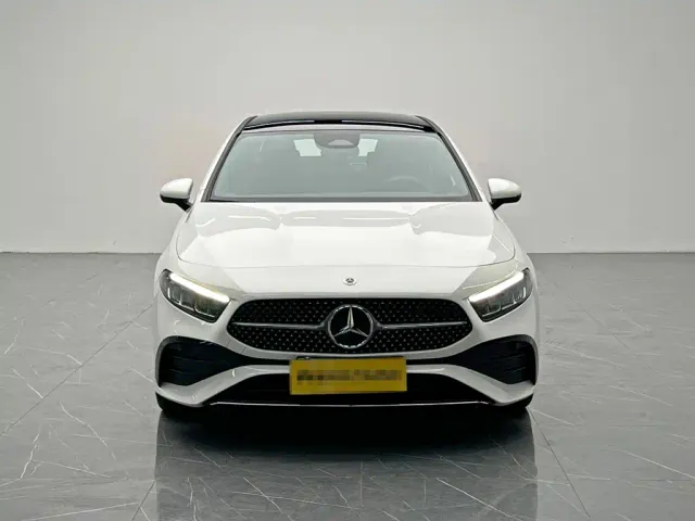 Mercedes-Benz A-Class — Фото автомобиля 2