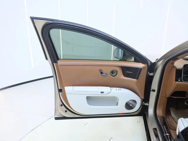 Maextro S800 — Фото автомобиля 11