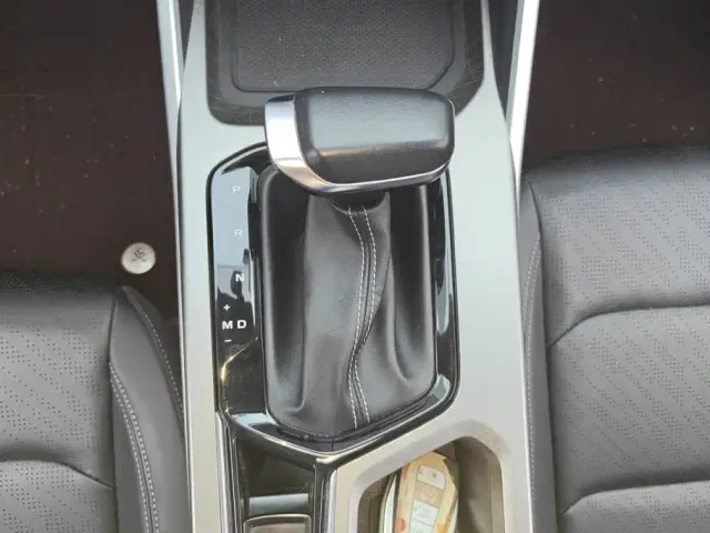 Geely Emgrand — Фото автомобиля 16