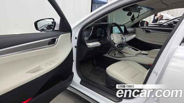 Hyundai Grandeur Новый Grandeur IG — Фото автомобиля 10
