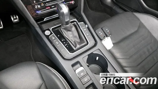 Volkswagen Arteon Arteon 2.0 TDI Prestige — Фото автомобиля 8