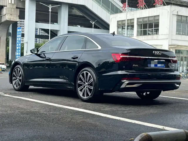 Audi A6L — Фото автомобиля 7