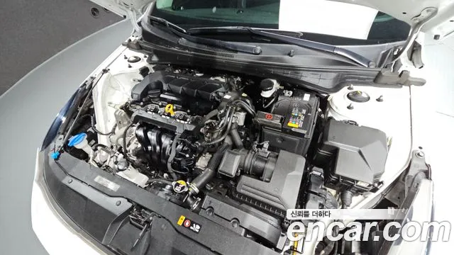 Hyundai AVANTE Avante (CN7) — Фото автомобиля 6