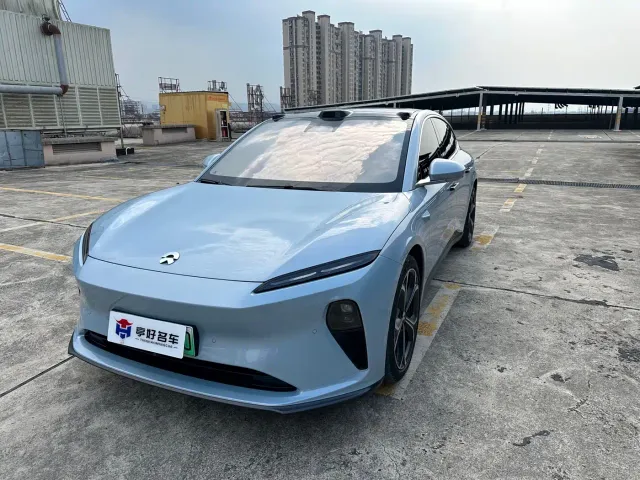 Nio ET5 Touring — Фото автомобиля 2