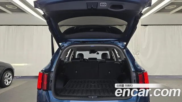 Kia Sorento Sorento 4-е поколение Дизель 2.2 4WD — Фото автомобиля 20