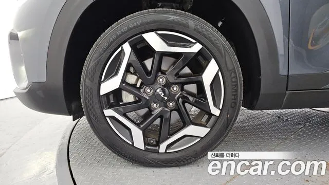 Kia Seltos — Фото автомобиля 5