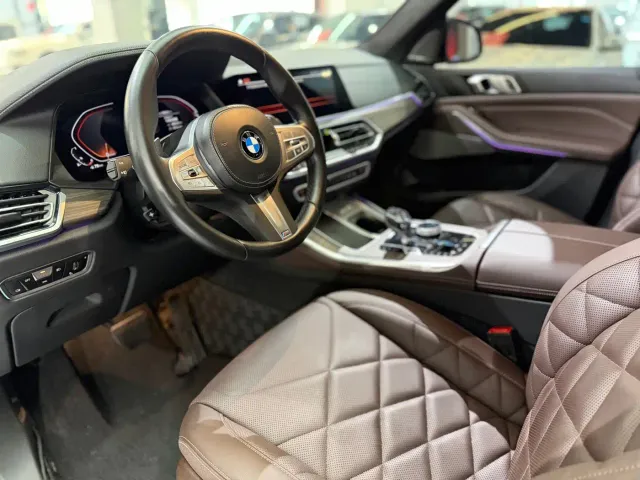 BMW X5 — Фото автомобиля 5