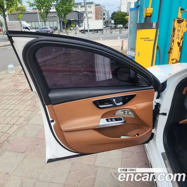 Mercedes-Benz E-Class E-класс W214 E300 4MATIC Exclusive — Фото автомобиля 5