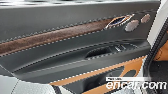 Genesis GV80 — Фото автомобиля 13