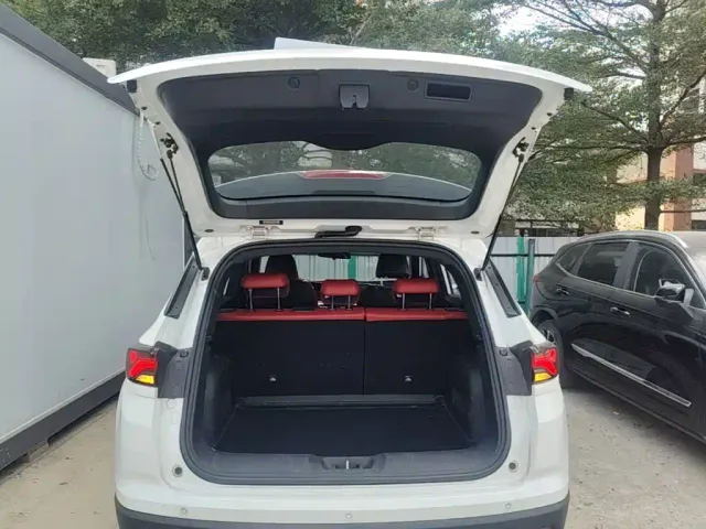 Changan CS35 Plus — Фото автомобиля 18
