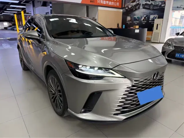 Lexus RX — Фото автомобиля 2