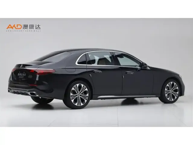 Mercedes-Benz Mercedes-Benz E-Class 2024 Facelift E 300 L Fashion Sport — Фото автомобиля 3