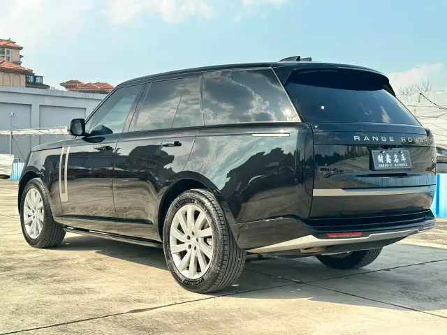 Land Rover Range Rover — Фото автомобиля 9