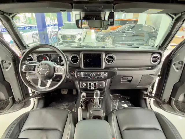 Jeep Wrangler 4xe — Фото автомобиля 5