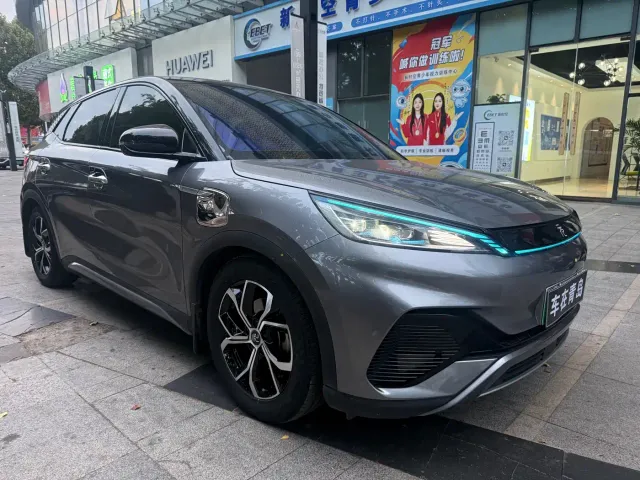 BYD Yuan PLUS — Фото автомобиля 3