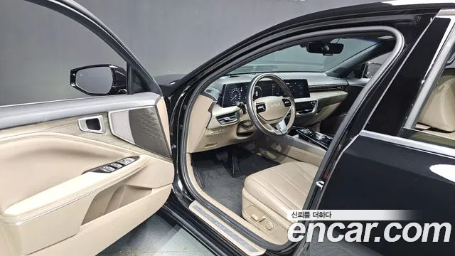 Kia K8 Hybrid — Фото автомобиля 15