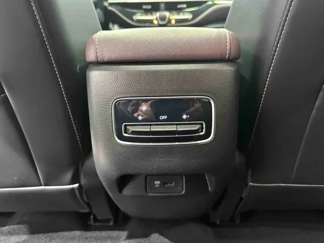 GAC Trumpchi M6 — Фото автомобиля 16