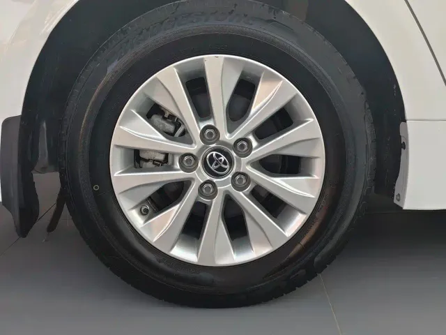 Toyota Corolla — Фото автомобиля 24