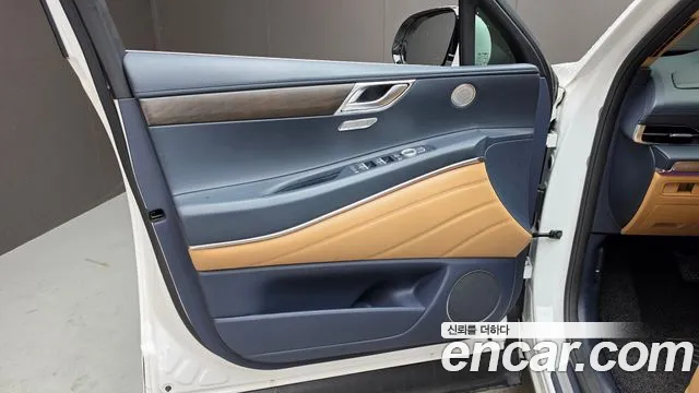 Genesis GV80 — Фото автомобиля 13